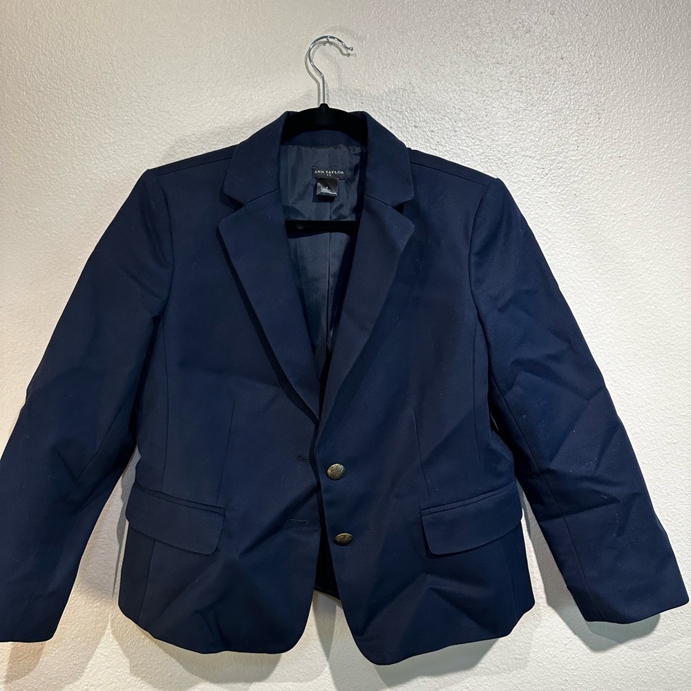 Ann Taylor blazer size 6